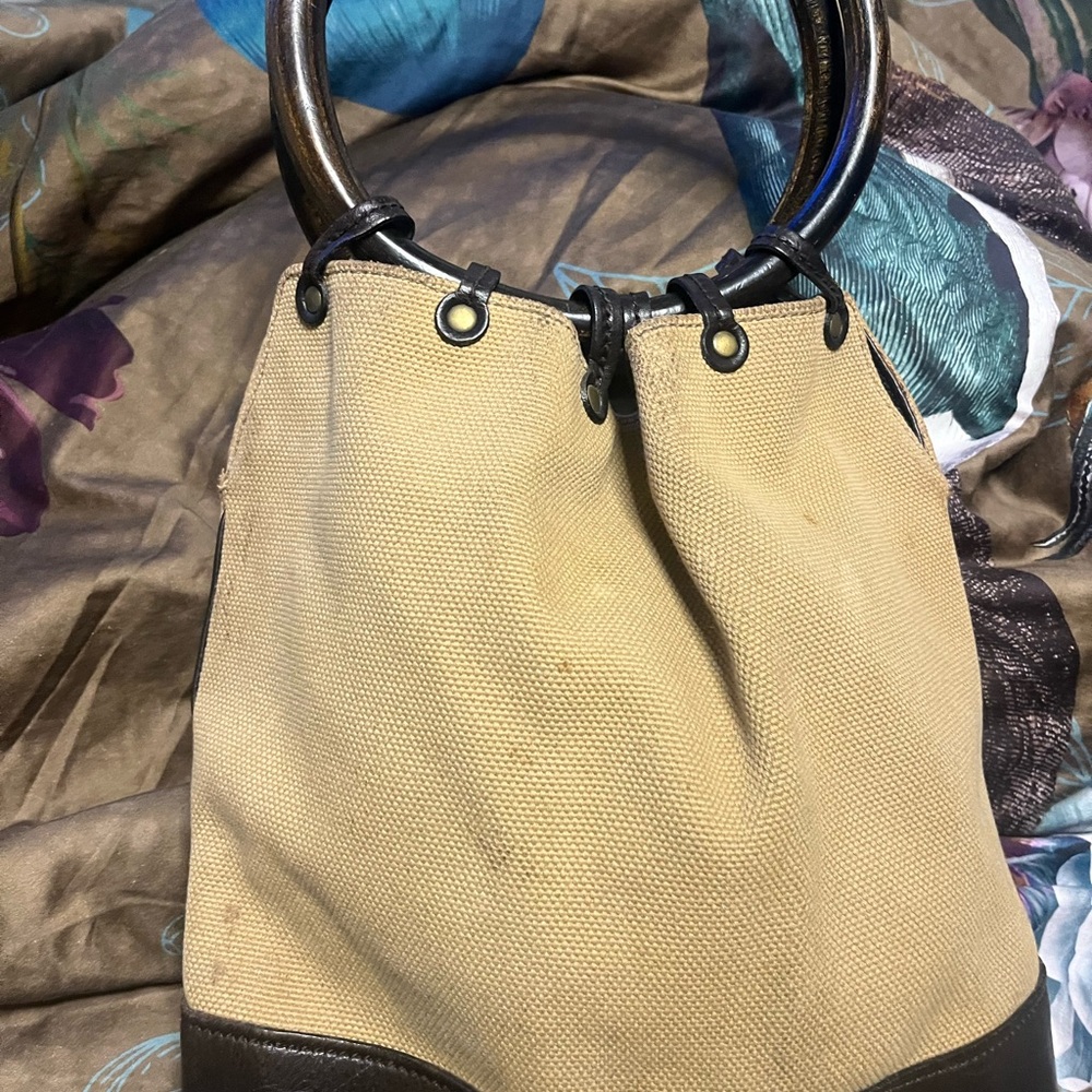Gucci Tan and Brown Shoulder Bag - Picture 7 of 7